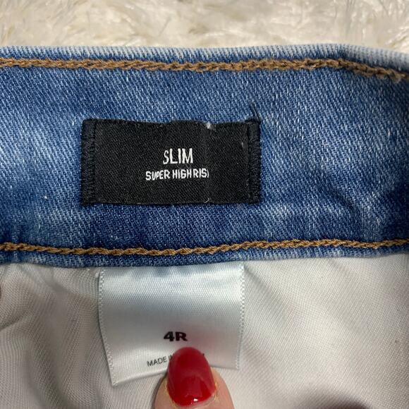 Express Slim Super High Rise Jeans Lt Wash Distressed Sz 4 - Picture 10 of 13